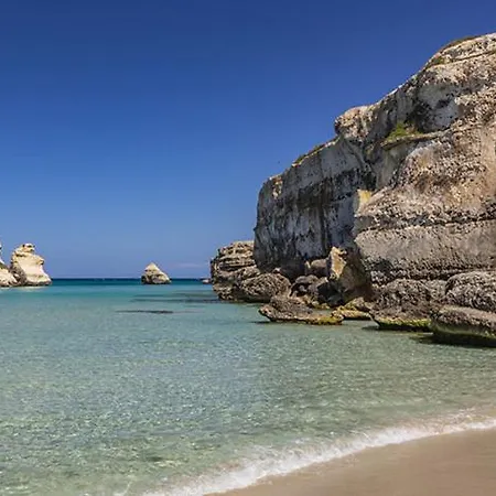 Il Ciclamino 3* Torre dell'Orso