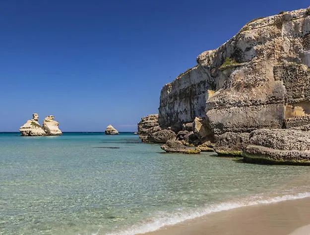 Il Ciclamino 3* Torre dell'Orso